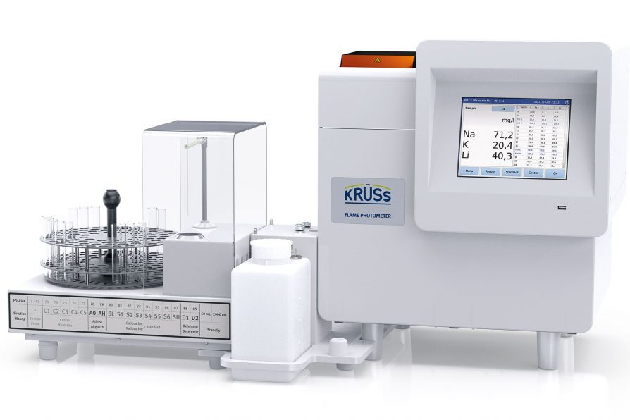 El fotómetro de llama Element analiza automáticamente las muestras cargador de muestras Kruess